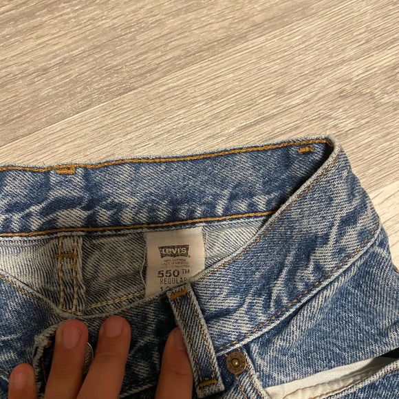 High waisted Levi shorts - Picture 2 of 4